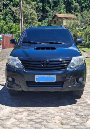TOYOTA HILUX SW4 3.0 SRV 4X4 7 LUGARES 16V TURBO INTERCOOLER DIESEL 4P AUTOMÁTICO